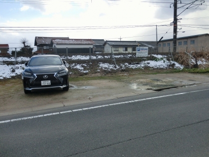 赤江踏切月極駐車場