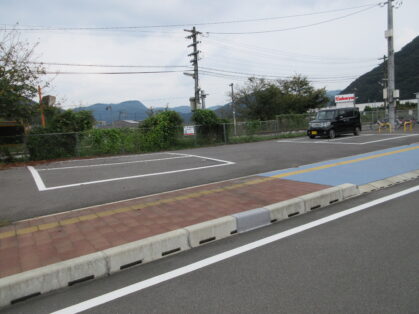 野々口駅月極駐車場