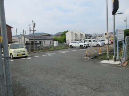 法界院駅東月極駐車場